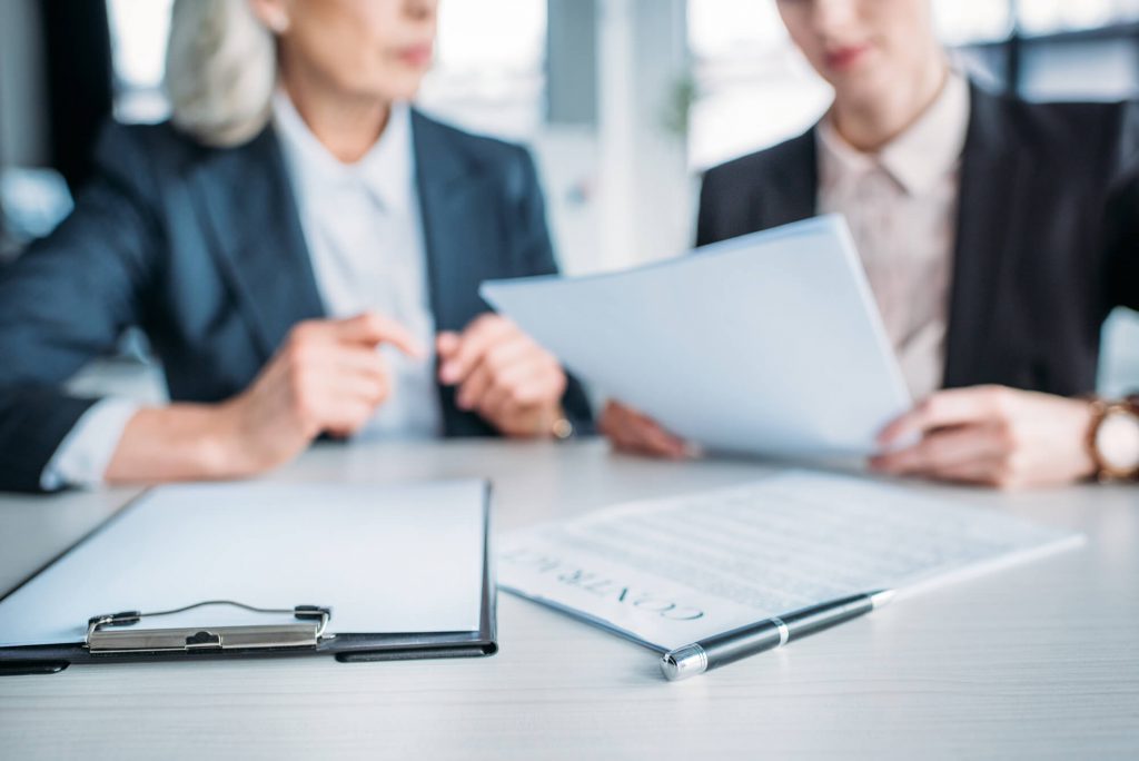Contrato social: como ele difere do Requerimento do Empresário Individual?